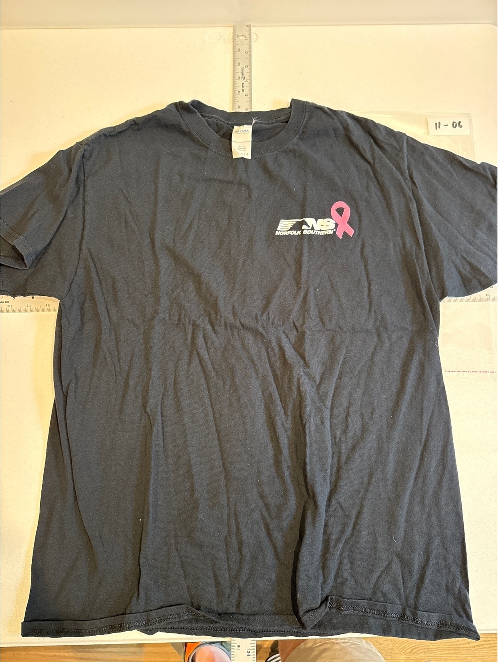 NORFOLK SOUTHERN TSHIRT BLACK SIZE LARGE